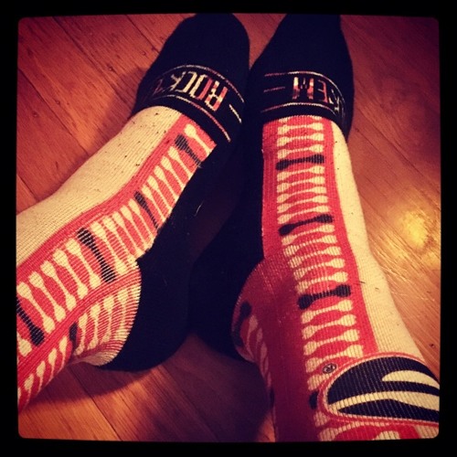 Socks worn on 2017-09-10 — WIN CHANT